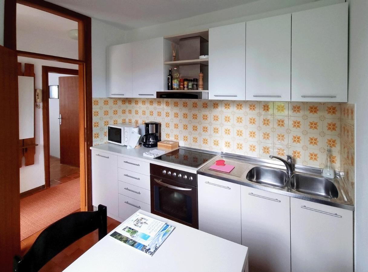 Beautiful Apartment With Picturesque View And Free Parking Portorož Eksteriør bilde
